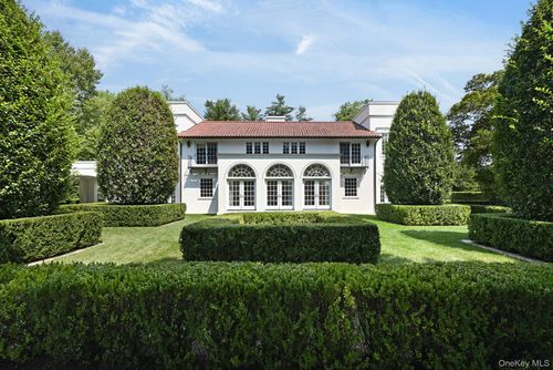 73 Park Dr S, Rye, NY, 10580-1826 | Card Image