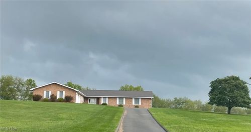 1056 Windsor Drive, Mineral Wells, WV, 26150 | Card Image