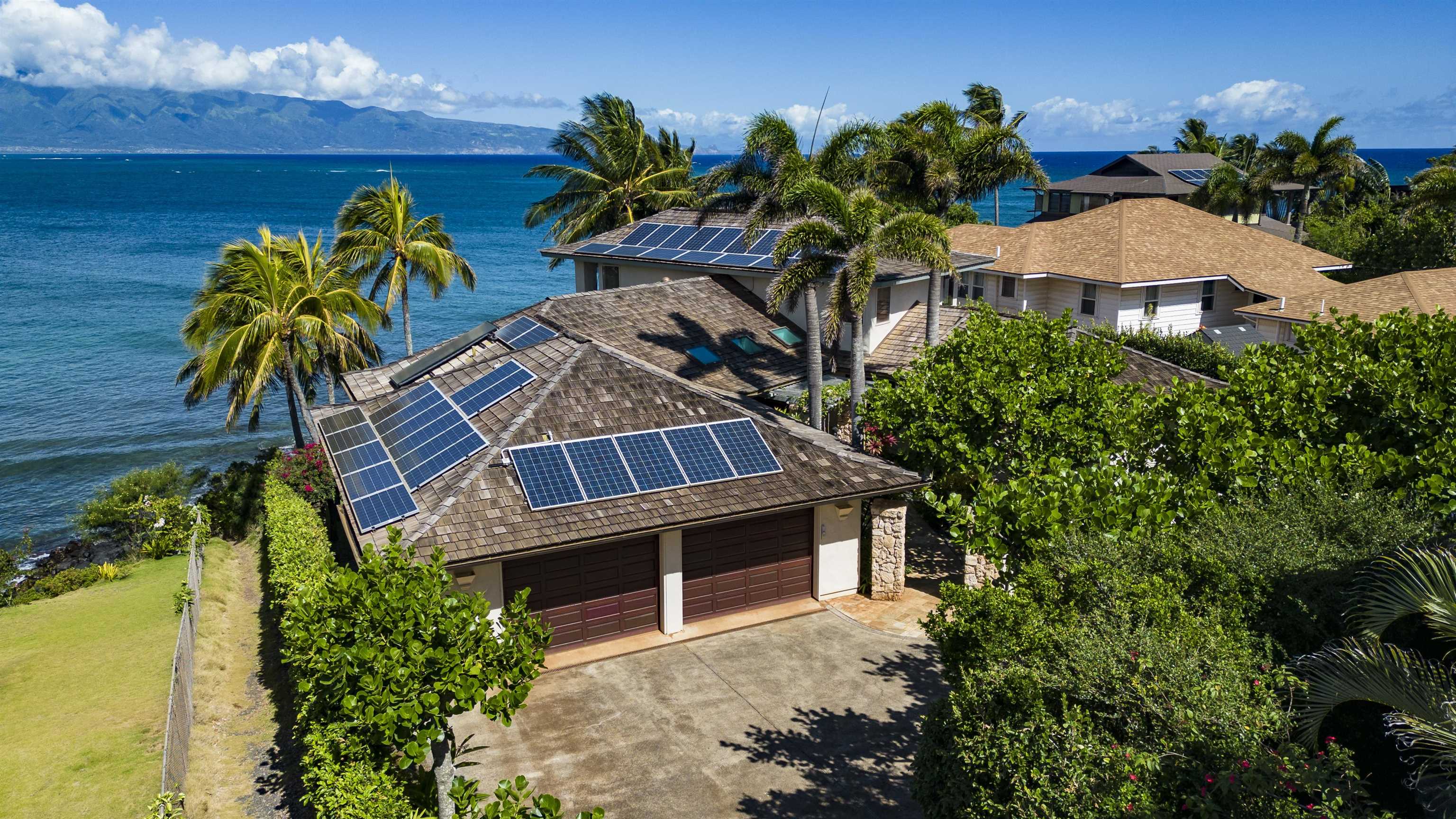 Malie Pl, Paia, HI 96779