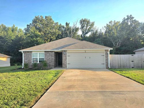 23 Dunnaway Dr, Austin, AR, 72007-9042 | Card Image