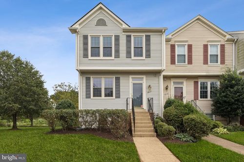 14731 Grobie Pond Ln, CENTREVILLE, VA, 20120-5416 | Card Image