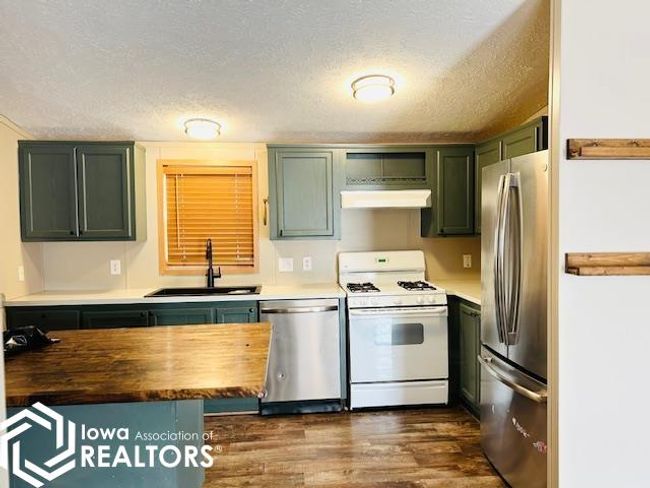 212 Cottage Ln, House other with 3 bedrooms, 2 bathrooms and null parking in Montezuma IA | Image 8