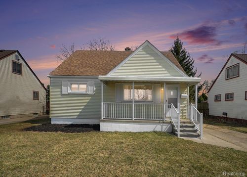 24834 Schroeder Ave, Eastpointe, MI, 48021-1342 | Card Image