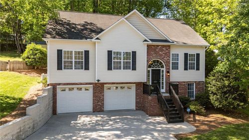 2241 Briar Glen Road, Winston Salem, NC, 27127 | Card Image