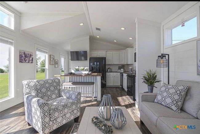 10 Wisteria Lane, House other with 2 bedrooms, 1 bathrooms and null parking in Smiley TX | Image 7