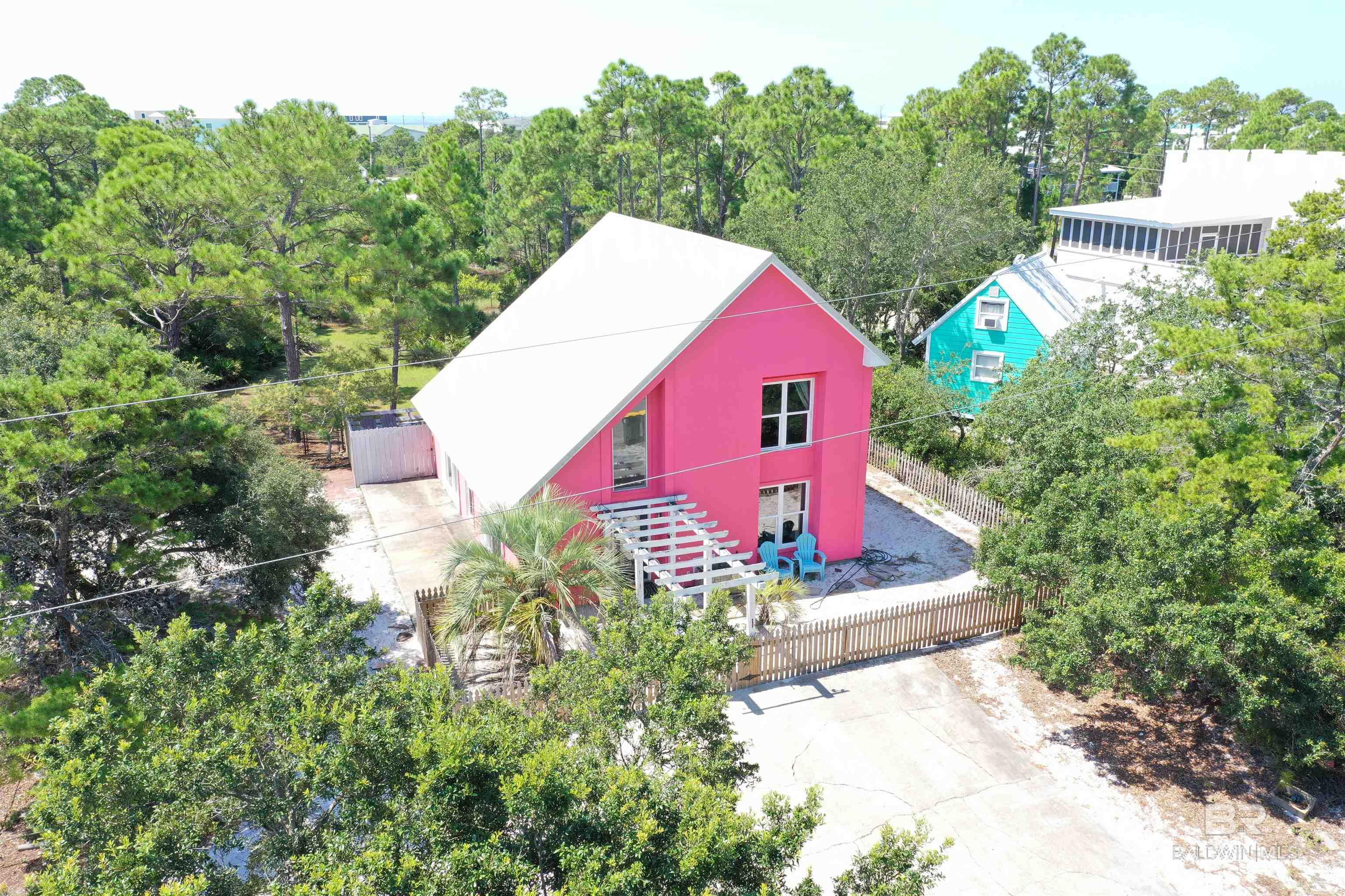 Palmetto Dr, Gulf Shores, AL 36542
