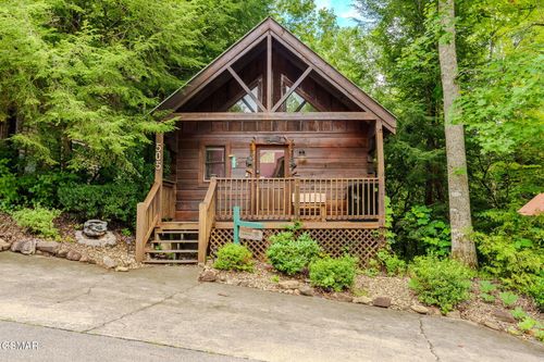 505 Hoot Owl Way, Gatlinburg, TN, 37738 | Card Image