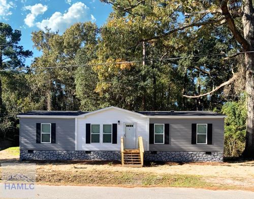 260 W 1st St, Midway, GA, 31320-7301 | Card Image