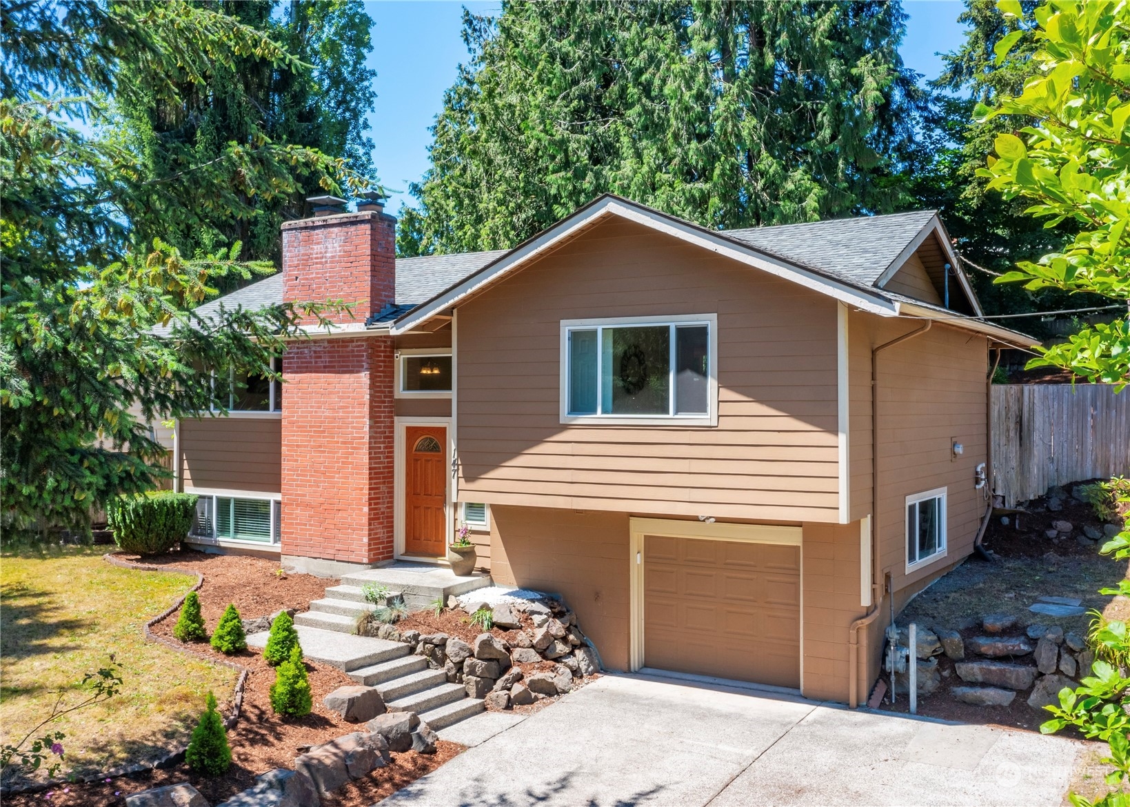 164th Ave, Bellevue, WA 98008