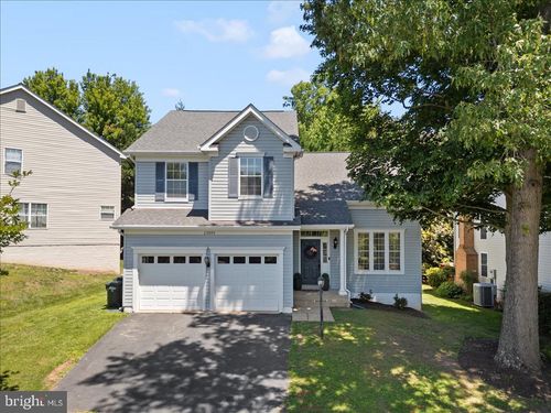 20680 Longbank Ct, STERLING, VA, 20165-4717 | Card Image