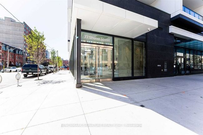 802 - 77 Shuter St, Condo with 2 bedrooms, 2 bathrooms and 1 parking in Toronto ON | Image 19