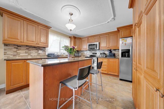 6 Mackeller Crt, House other with 5 bedrooms, 4 bathrooms and 4 parking in Ajax ON | Image 23