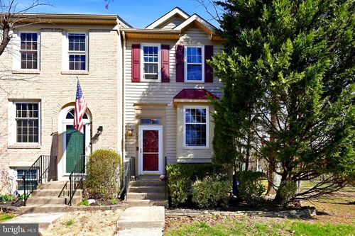 6597 Skylemar Trl, CENTREVILLE, VA, 20121-3845 | Card Image