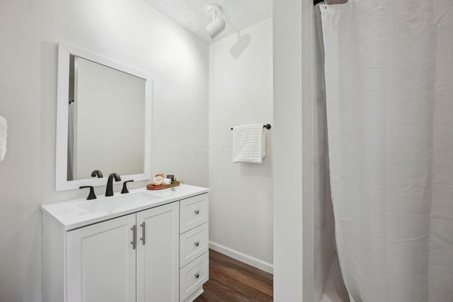 8210 Laramie Pl, Condo with 2 bedrooms, 2 bathrooms and null parking in Powell OH | Image 20