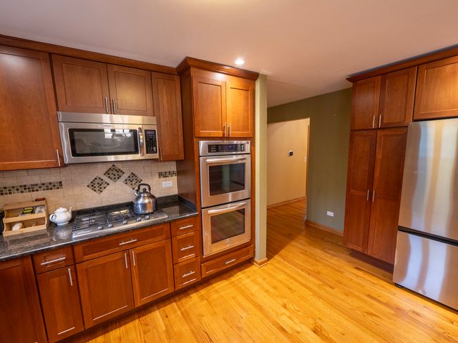 1707 Frediani Ct, House other with 5 bedrooms, 5 bathrooms and 2 parking in Mount Prospect IL | Image 9
