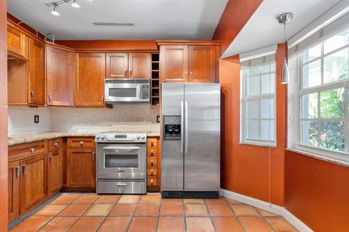 apt-6-610 Se 14th Ct, Fort Lauderdale, FL, 33316-2680 | Card Image