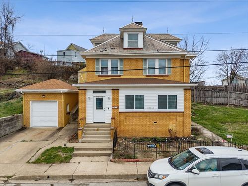 701 Cowan Ave, Jeannette, PA, 15644-1620 | Card Image