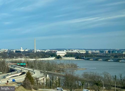 apt-926-1011 Arlington Blvd, ARLINGTON, VA, 22209-2235 | Card Image