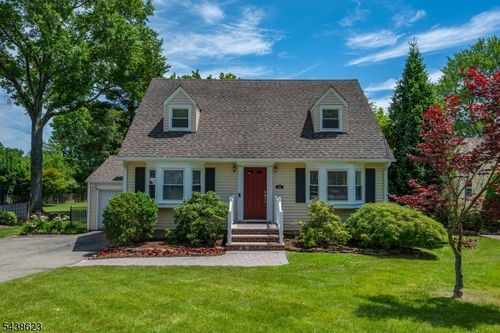 128 Troy Hills Rd, Whippany, NJ, 07981-1342 | Card Image