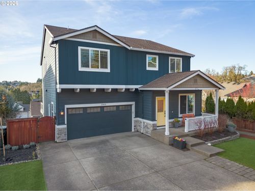 2805 York St, West Linn, OR, 97068-3839 | Card Image
