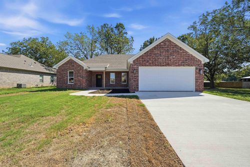 165 Kayla Ln, Lonoke, AR, 72086-2321 | Card Image