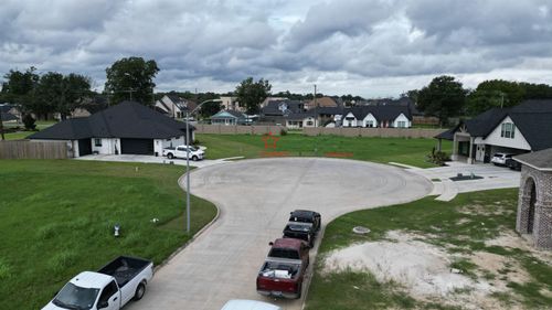 1465 Adelaide Ave, Port Neches, TX, 77651-1306 | Card Image