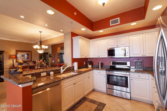 APT-902 - 265 Minorca Beach Way, Condo with 3 bedrooms, 2 bathrooms and null parking in New Smyrna Beach FL | Image 17
