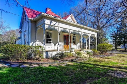 180 Church St, Maysville, GA, 30558-1726 | Card Image