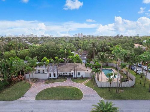 1900 Ne 16th Ter, Fort Lauderdale, FL, 33305-3227 | Card Image