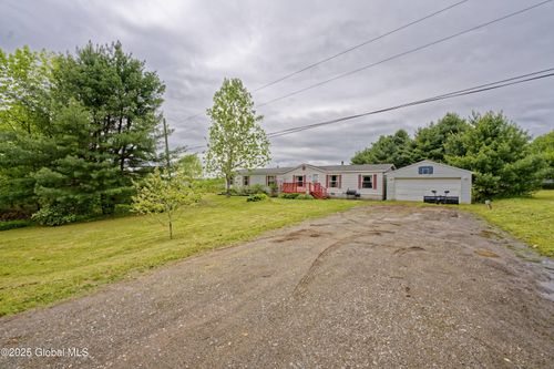 101 Groveside Road, Pittstown, NY, 12090 | Card Image