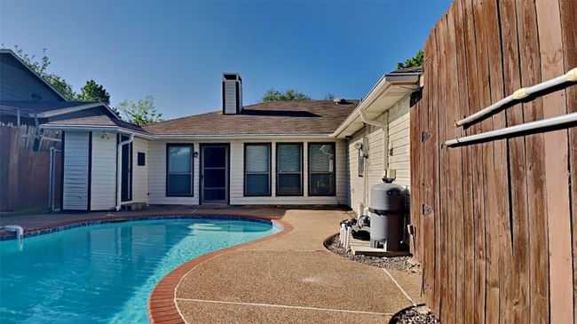 1613 Chesterfield Dr, House other with 3 bedrooms, 2 bathrooms and null parking in Carrollton TX | Image 26