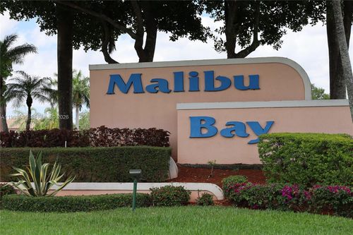 20816 Nw 2nd St, Pembroke Pines, FL, 33029-2123 | Card Image