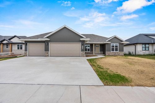 1418 Divinity Drive, HOBART, WI, 54115 | Card Image
