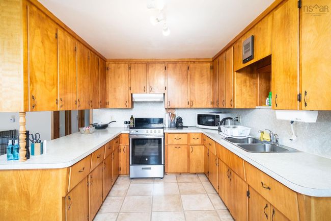 10353 Marble Mountain Rd, House other with 4 bedrooms, 2 bathrooms and 4 parking in Orangedale NS | Image 10