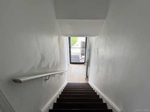 827 Hartman Ln, Far Rockaway, NY, 11691-1851 | Card Image