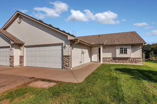 203 Appaloosa Ct, Braham, MN, 55006-3654 | Card Image