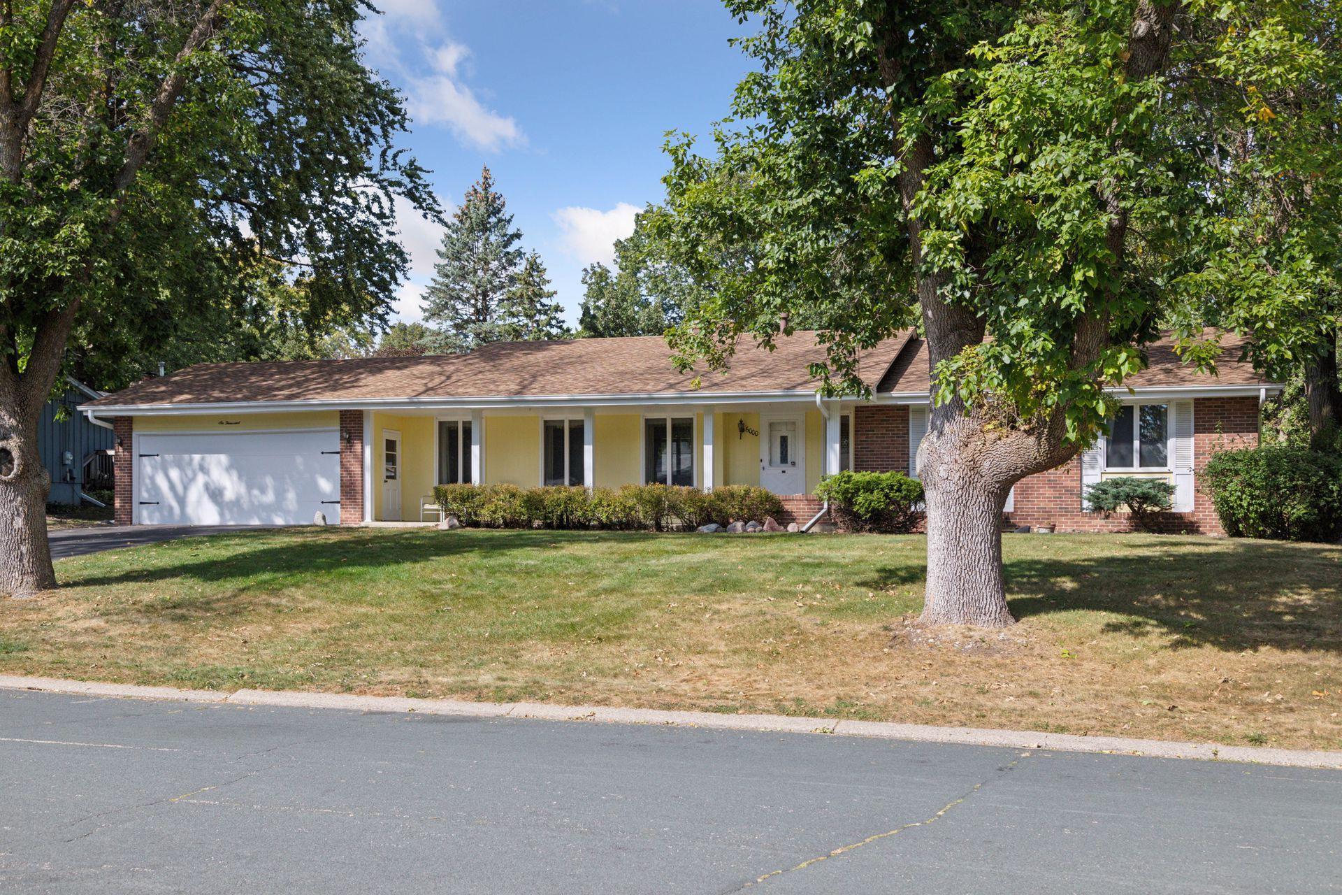 104th St, Minneapolis, MN 55438