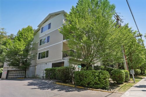 unit-309-15000 Juanita Dr Ne, Kenmore, WA, 98028-4918 | Card Image