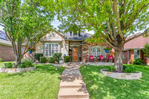 122 Parkhurst Ln, Allen, TX, 75013-2956 | Card Image