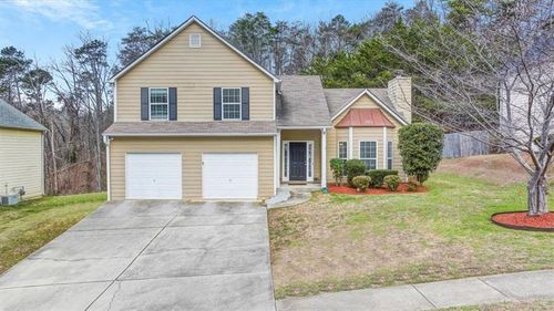 110 Arbor Chase Pkwy, Rockmart, GA, 30153-8233 | Card Image