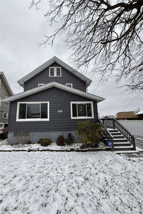 2485 10th St, Cuyahoga Falls, OH, 44221-2467 | Card Image