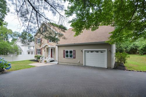 55 Old County Way, Canton, MA, 02021 | Card Image