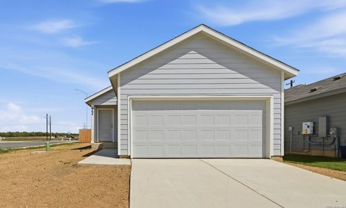 964 Pastar Bnd, Seguin, TX, 78155 | Card Image