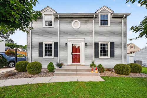 504 Nead Ln, Greendale, IN, 47025-1566 | Card Image
