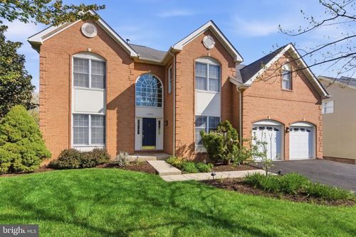 43694 Frost Ct, ASHBURN, VA, 20147-5834 | Card Image