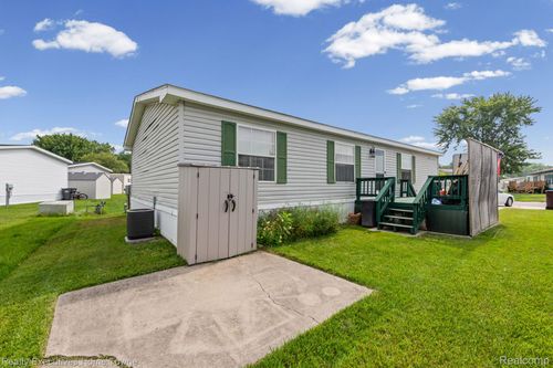 5317 Bart Dr, Casco, MI, 48064-4642 | Card Image