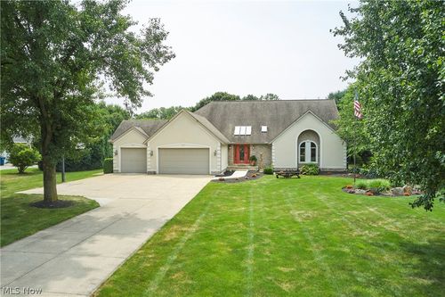 3666 Minor Rd, Copley, OH, 44321-2414 | Card Image