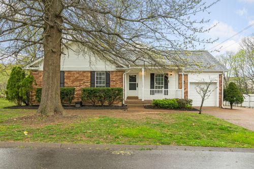 5800 Labrador Ln, Antioch, TN, 37013-5102 | Card Image