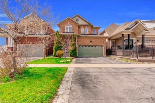 786 Fourth Line, Milton, ON, L9T7E4 | Card Image
