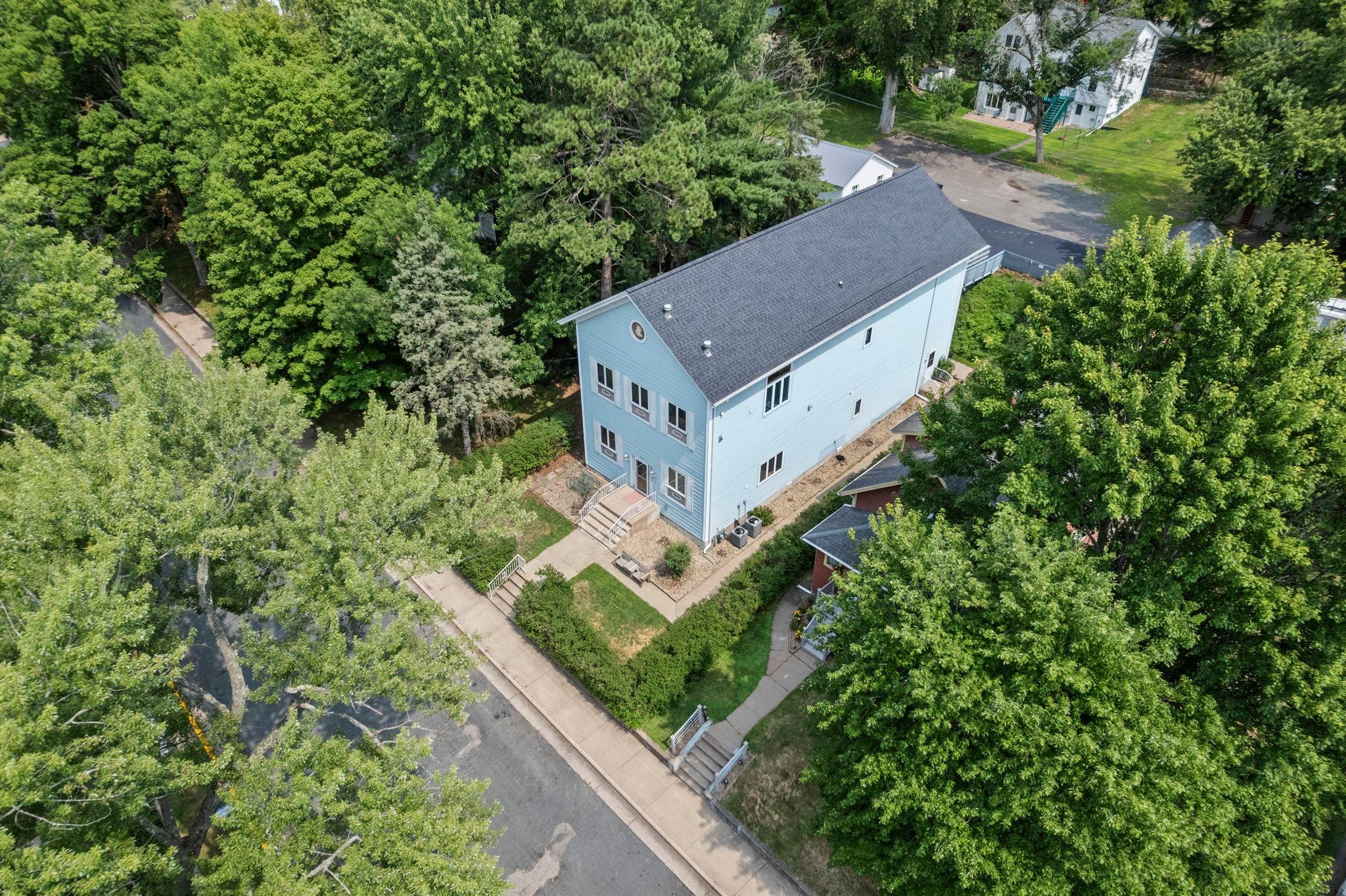 Residential Income in Saint Croix Falls 3